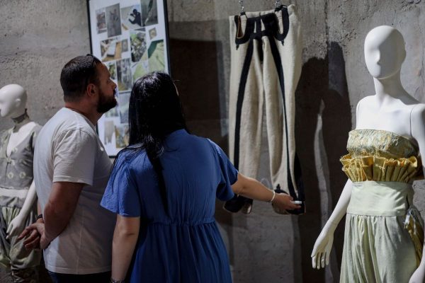 Caksire ZERO WASTE CUT and NATURAL DYES project - exibition (8) Caksire ZERO WASTE CUT and NATURAL DYES project - exibition (8)